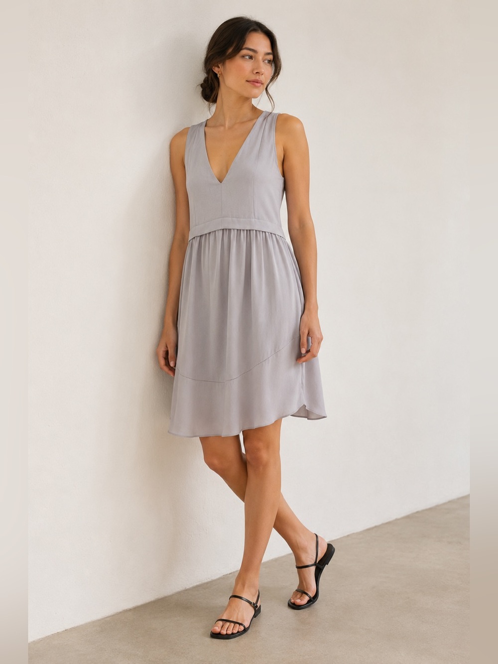 Wilfred Vignette Dress in Dove Grey by Aritzia Size 00